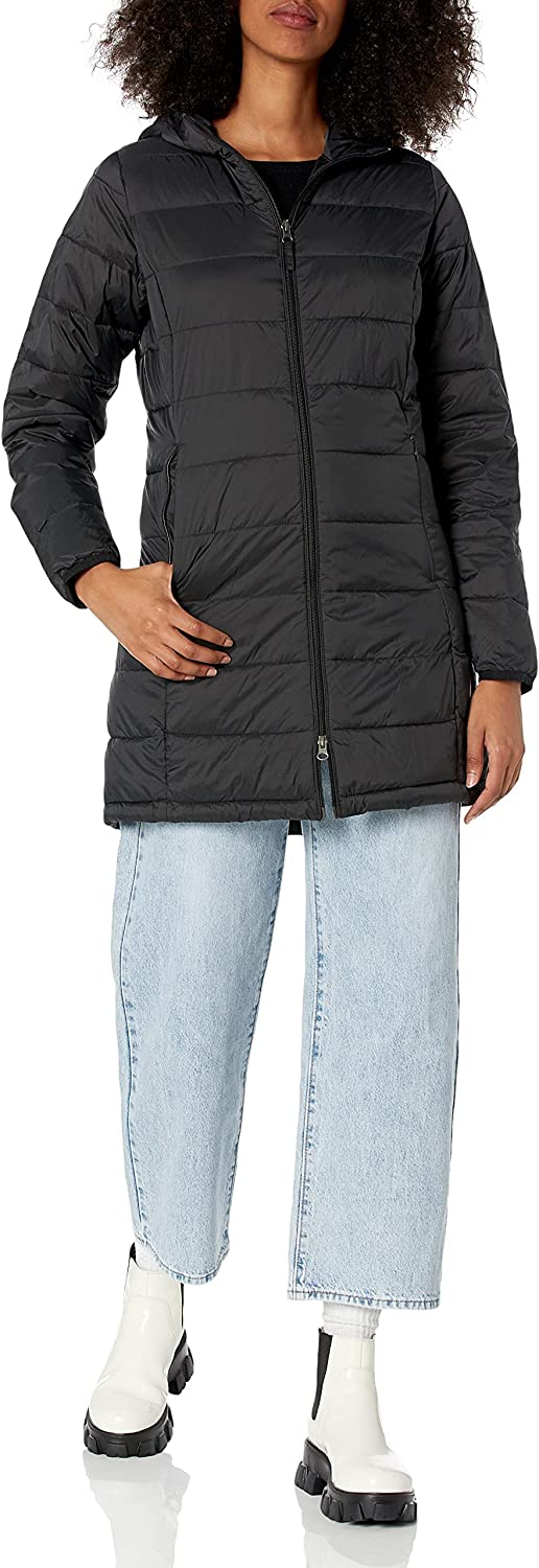 Amazon Essentials Women's Lightweight Water-Resistant Hooded Puffer Coat (Available in Plus Size)